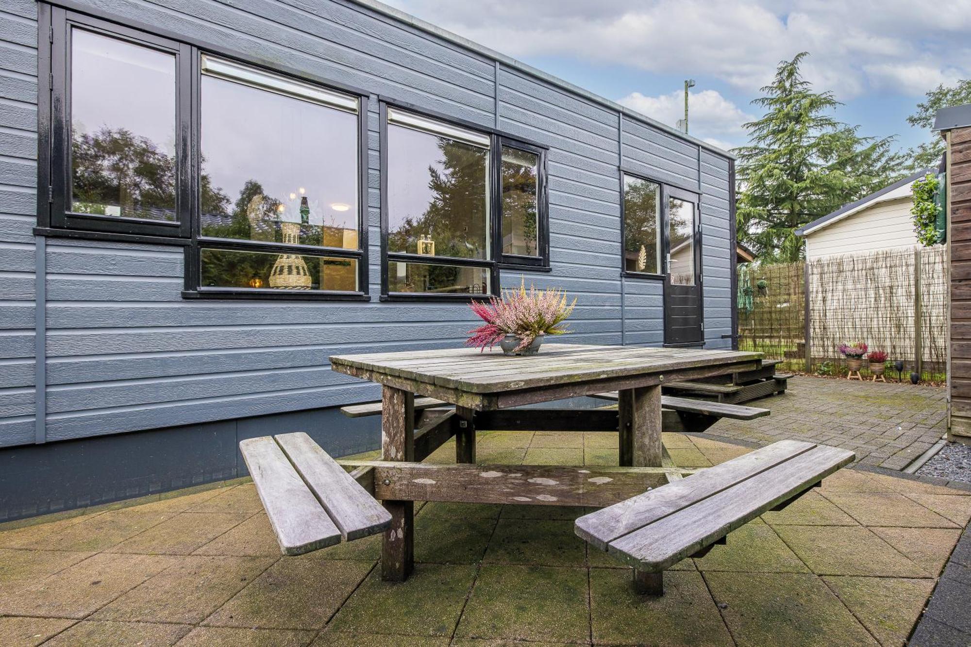 Chalet 'T Veluws Stulpje "Geniet, Ontspan En Droom Even Lekker Weg!" 皮滕 外观 照片